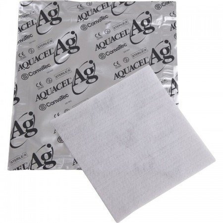 Aquacel Ag + Extra Gümüşlü Güçlendirilmiş Fiber Örtü 15x15cm